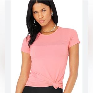 ALO Yoga Seamless Essential Short Sleeve